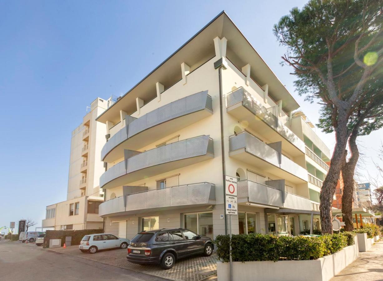 Residence Marittimo Ριτσόνε Εξωτερικό φωτογραφία