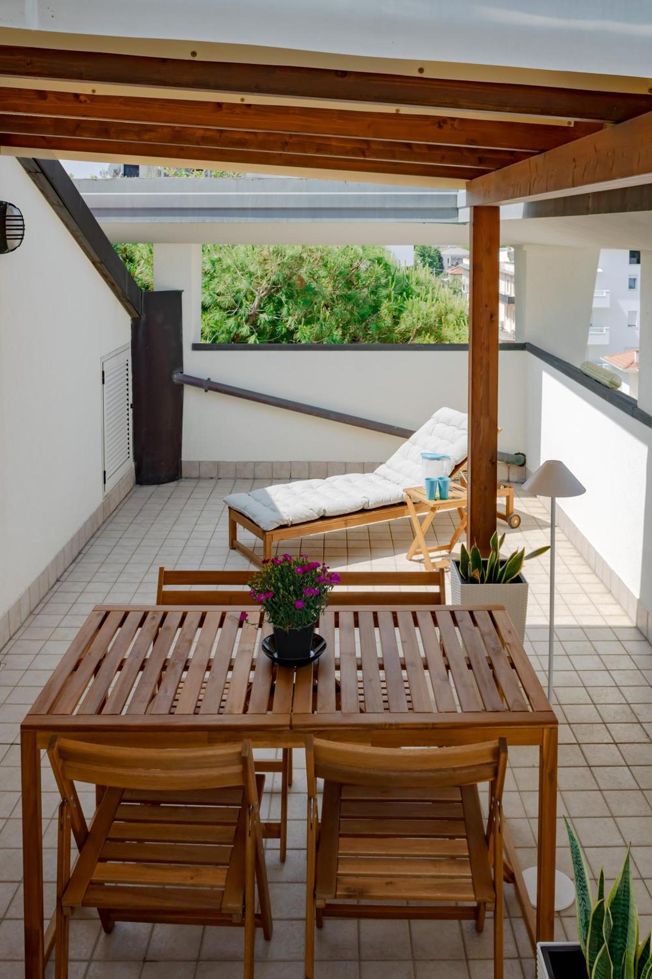 Residence Marittimo Ριτσόνε Εξωτερικό φωτογραφία